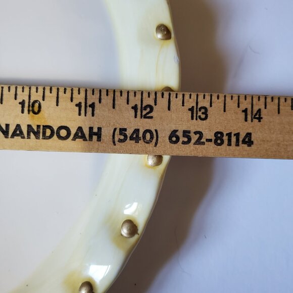 Vintage Cake Plate by Cresco, Inc. - Picture 11 of 16